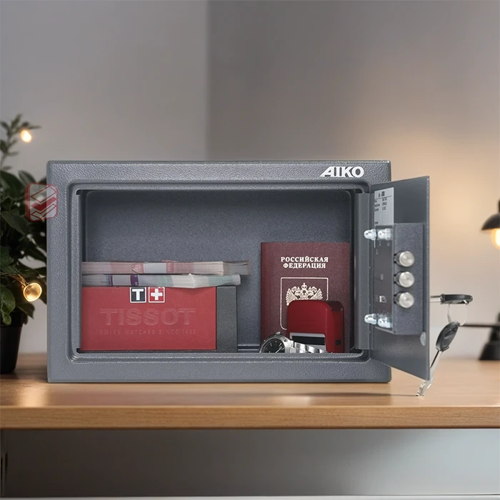Сейф небольшой с ключевым замком AIKO T-200 KL интерьер фото СтеллажМастер Сейф небольшой с ключевым замком AIKO T-200 KL интерьер фото СтеллажМастер